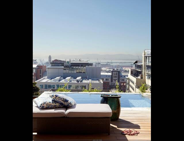 3 BEDROOM FREEHOLD FOR SALE IN DE WATERKANT